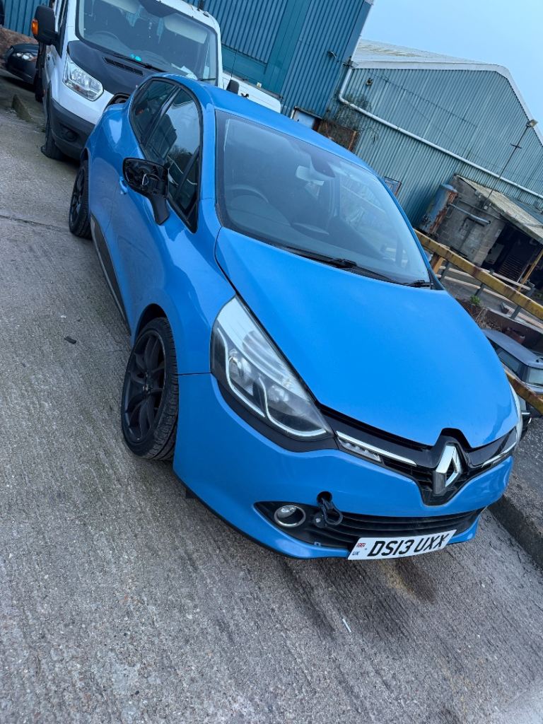 Renault Clio 3 1.5 DCI For Parts Only Breaking 