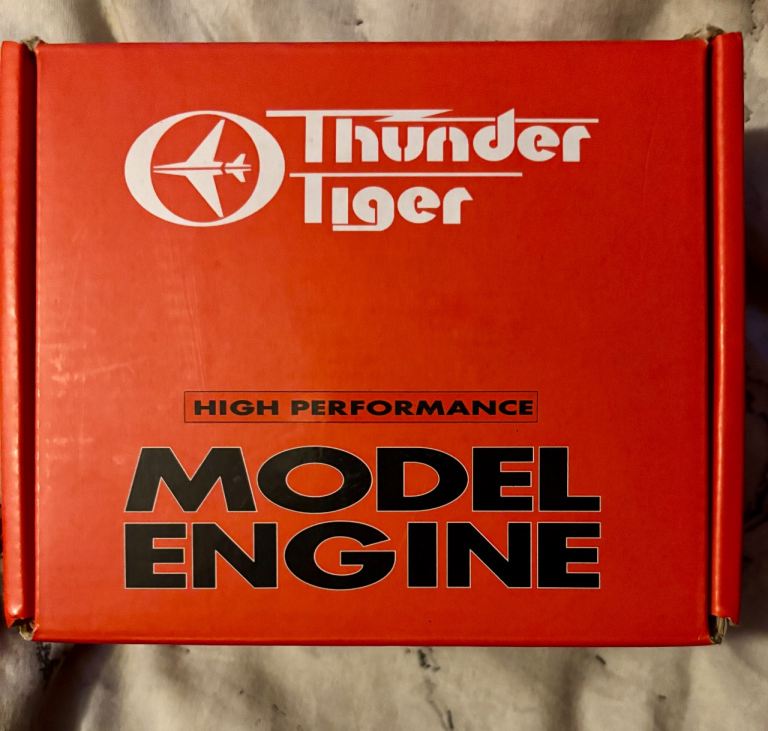 Thunder tiger model engine 