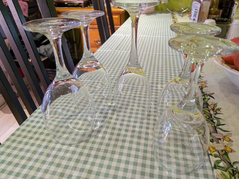 5 x Wine Glasses.