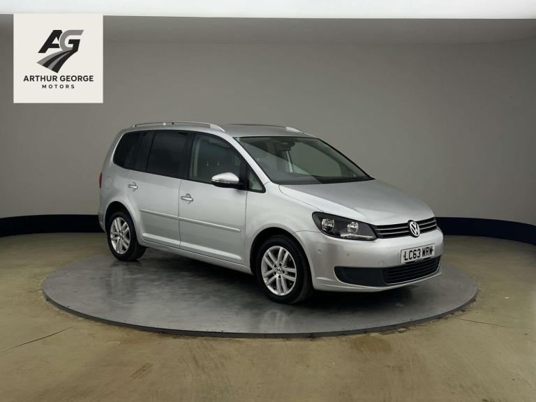 2014 Volkswagen Touran 2.0 TDI BlueMotion Tech SE MPV 5dr Diesel DSG Euro 5 (s/s) (140 ps) MPV Di...