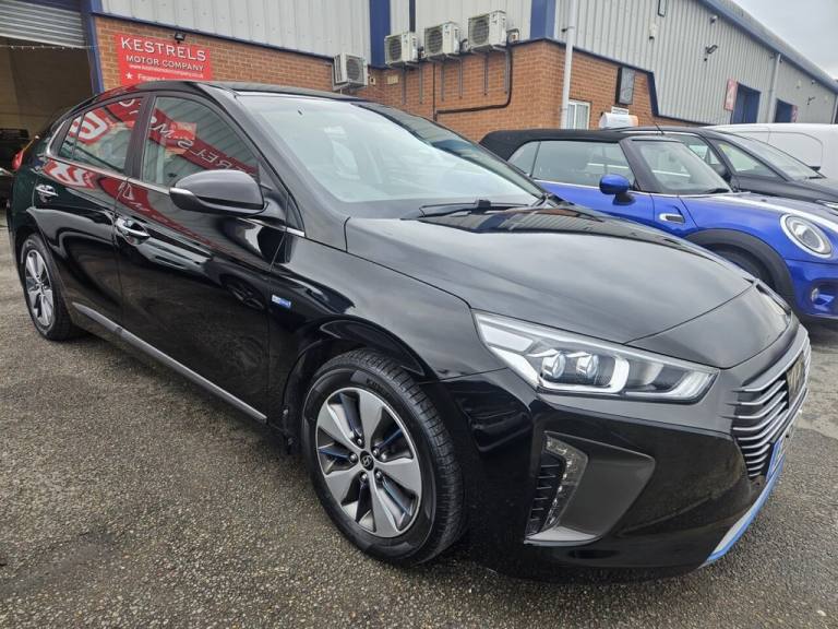 2018 Hyundai IONIQ 1.6 h-GDi 8.9kWh Premium Hatchback 5dr Petrol Plug-in Hybrid DCT Euro 6 (s/ Ha...
