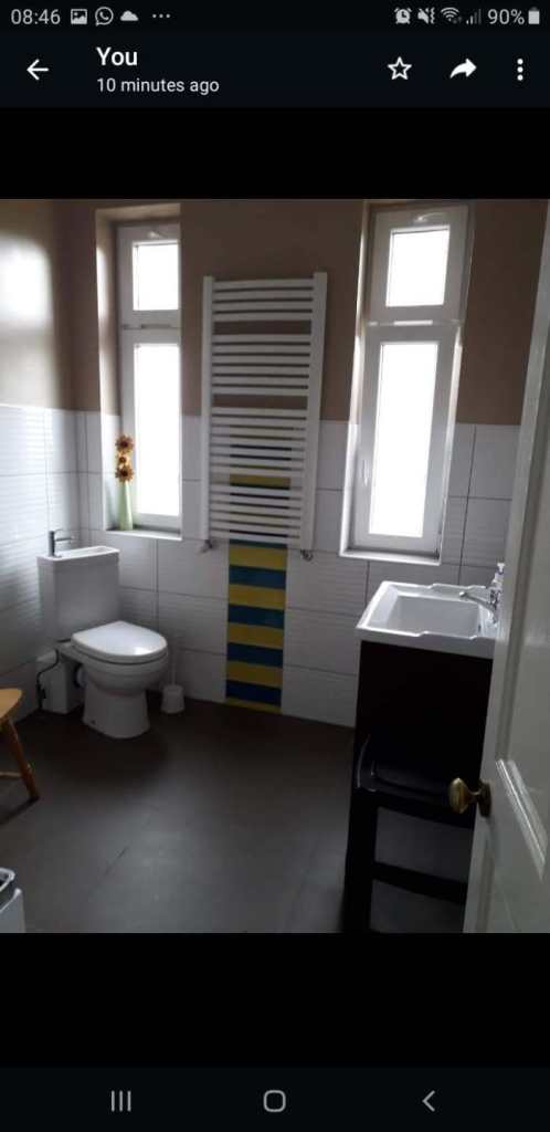 Shared Room for Rent