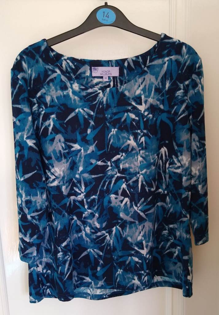 EWM Honor Millburn Blue top - Size 14