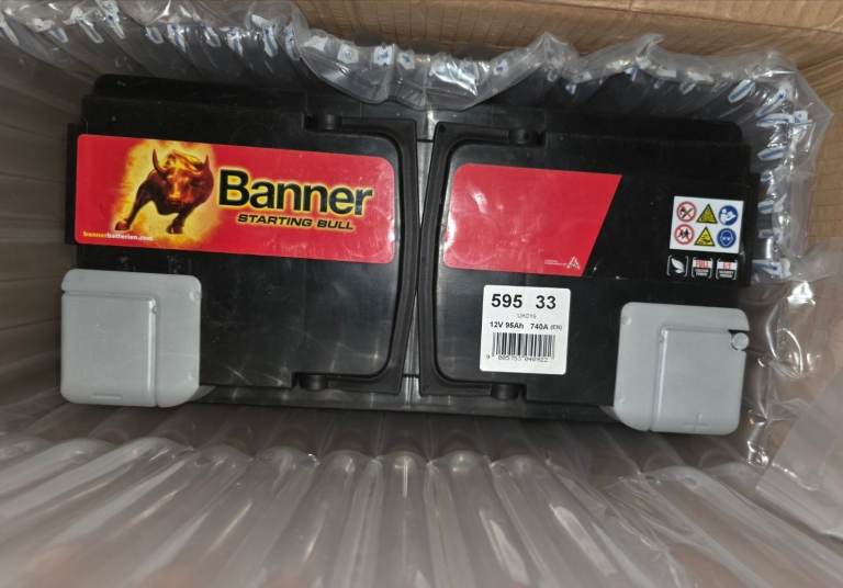 HEAVY DUTY vehicle battery