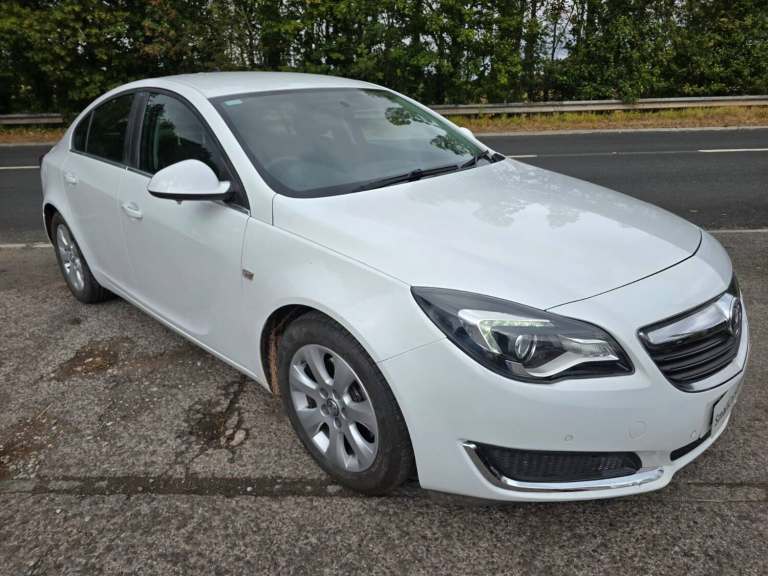2018 Vauxhall Insignia EMERGENCY SERVICES CDTI ECOFLEX S/S Hatchback Diesel Manual