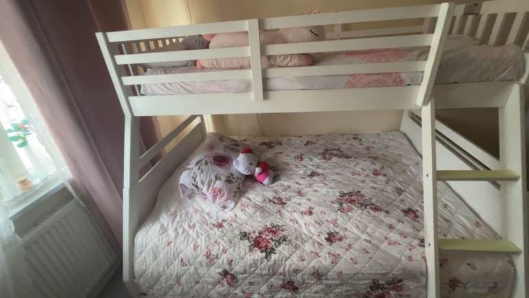 White Wooden Bunk Bed – Single Over Double