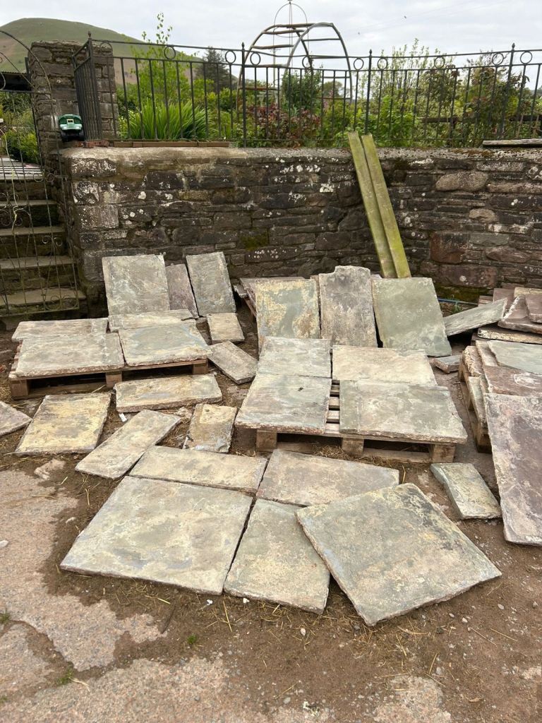 Flagstones 
