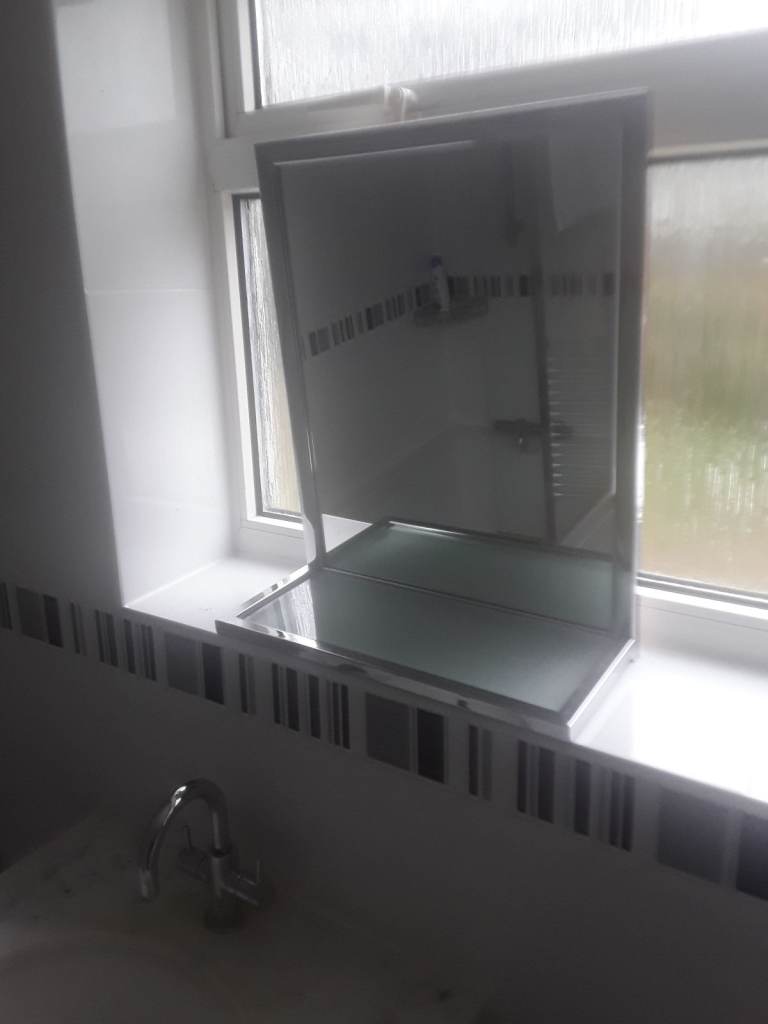 BATHROOM MIRROR CHROME