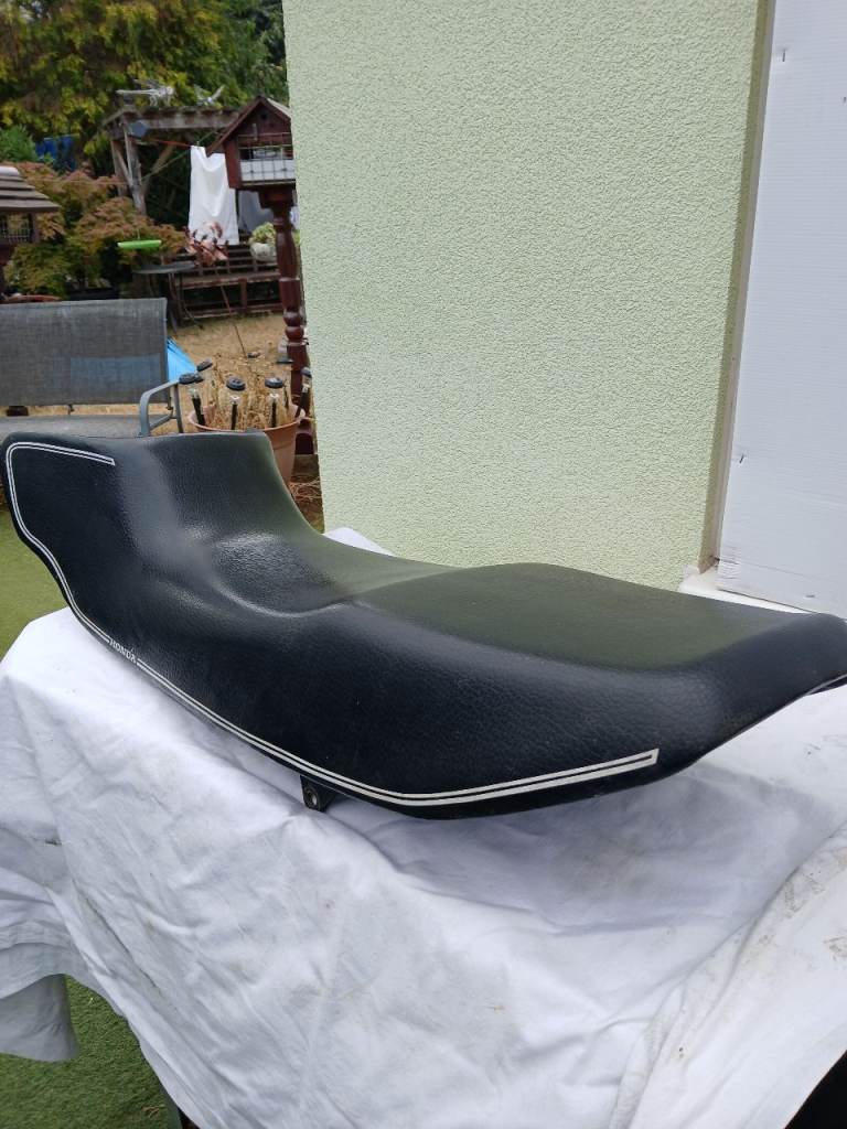 Honda CX500EC Eurosport seat
