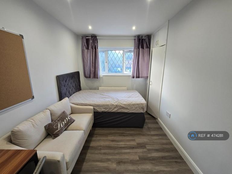 Studio flat in Selly Oak, Birmingham, B29 (#474281)