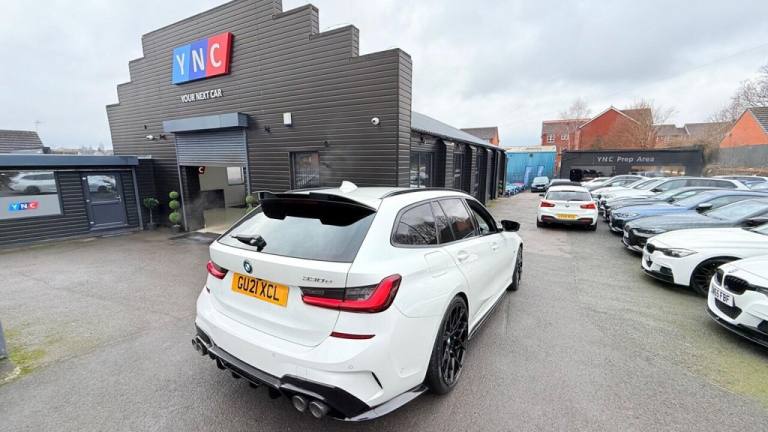 2021 BMW 3 Series 2.0 330e 12kWh M Sport Touring Auto Euro 6 (s/s) 5dr Estate PETROL/ELECTRIC Aut...