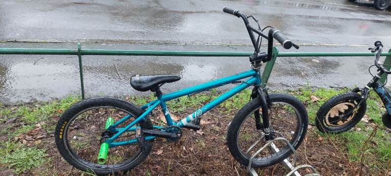 MONGOOSE BMX L40 (freestyle BMX) X) 