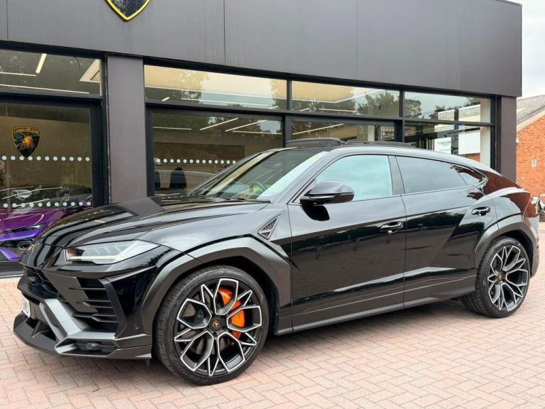 LAMBORGHINI URUS 4.0 V8 BiTURBO PROJECT KAHN KIT AUTO - 2022