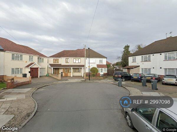 4 bedroom house in Ditton Road, Southall, UB2 (4 bed) (#2997098)