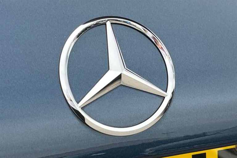 2022 Mercedes-Benz A-Class A180 AMG Line Premium Plus Night Edition 5dr Auto HATCHBACK PETROL Aut...
