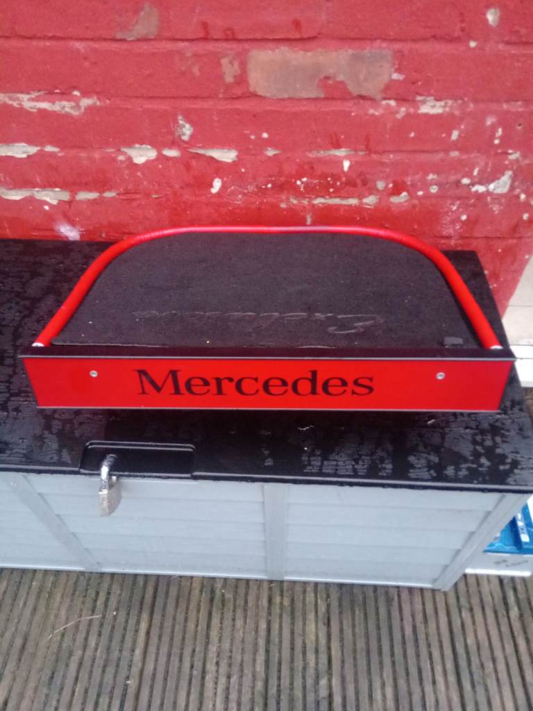 Mercedes sprinter table