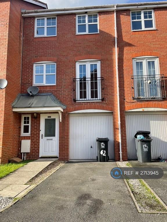 4 bedroom house in Park Close, Preston, PR2 (4 bed) (#2713945)