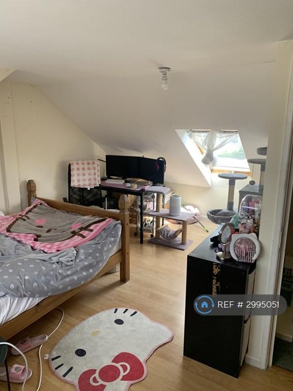 2 bedroom flat in Bedford St, Cathays, CF24 (2 bed) (#2995051)