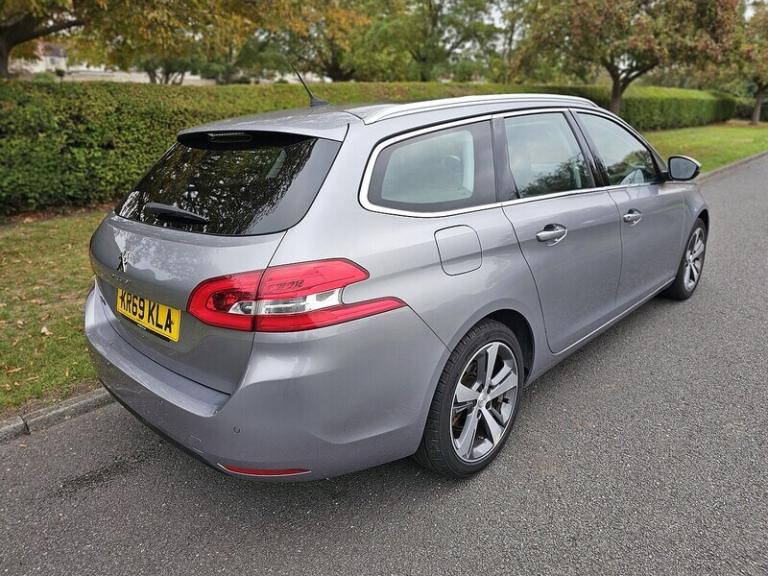 2019 Peugeot 308 SW PureTech Allure Estate Petrol Manual