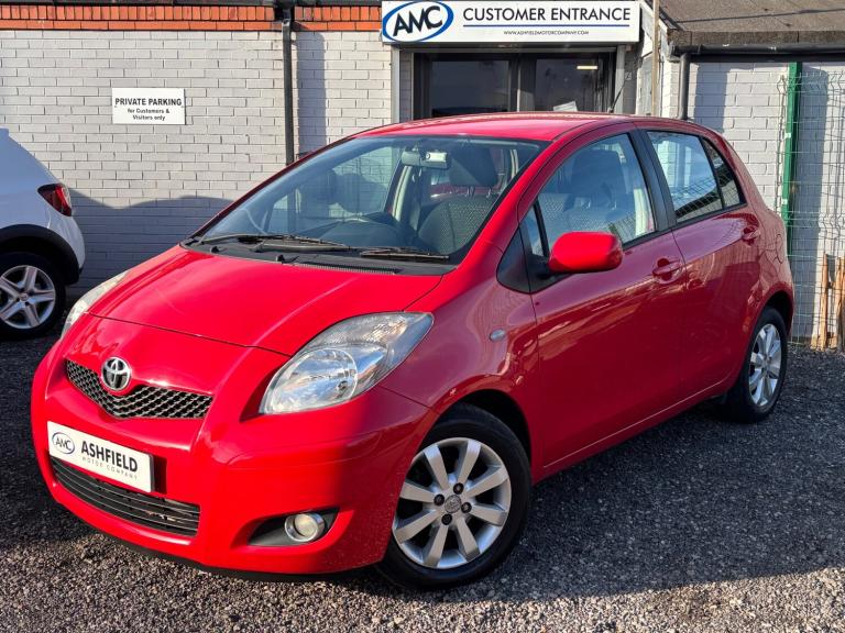 2011 Toyota Yaris 1.33 VVT-i T Spirit Nav 5dr MMT [6] HATCHBACK Petrol Automatic