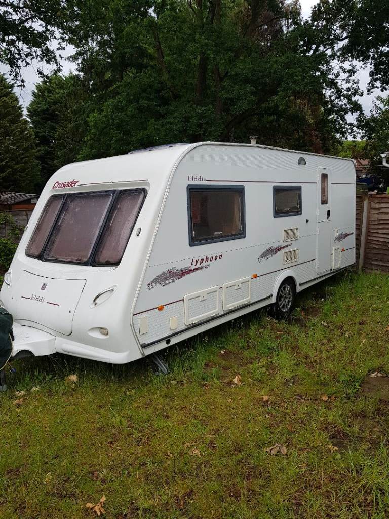 Elddis typhoon 4 berth 2004