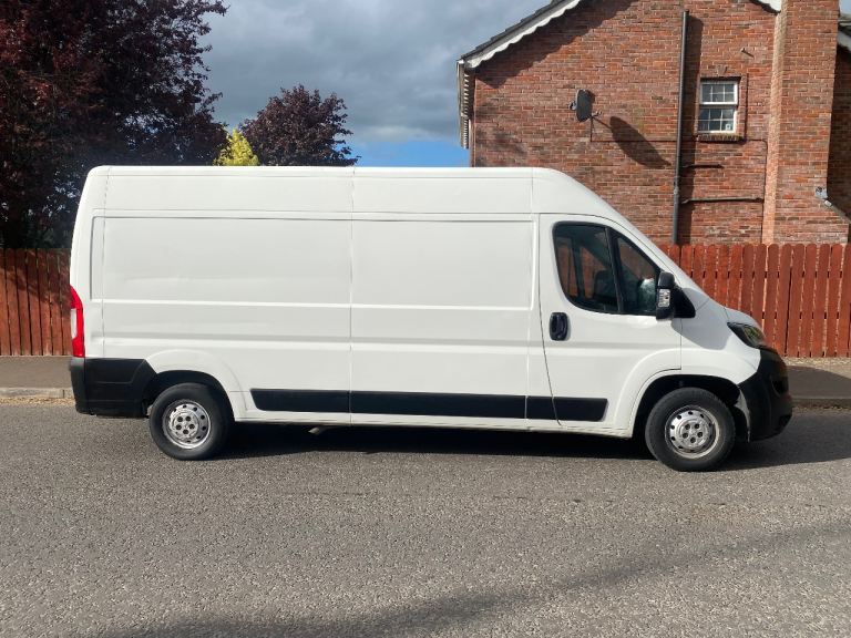 2020 Peugeot boxer L335  2.2 diesel 66000 miles mot,d till November 2026