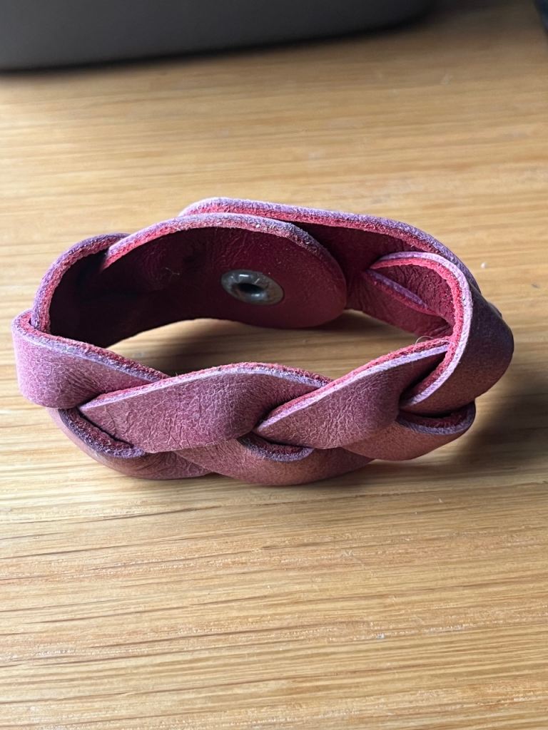 Unisex leather plaited bracelet £1