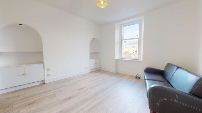 1 bedroom flat in Merkland Road East, City Centre, Aberdeen, AB24 5PT