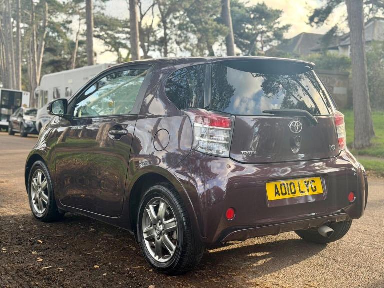 TOYOTA IQ 1.0 VVT-i 2 Euro 4 3dr 2010