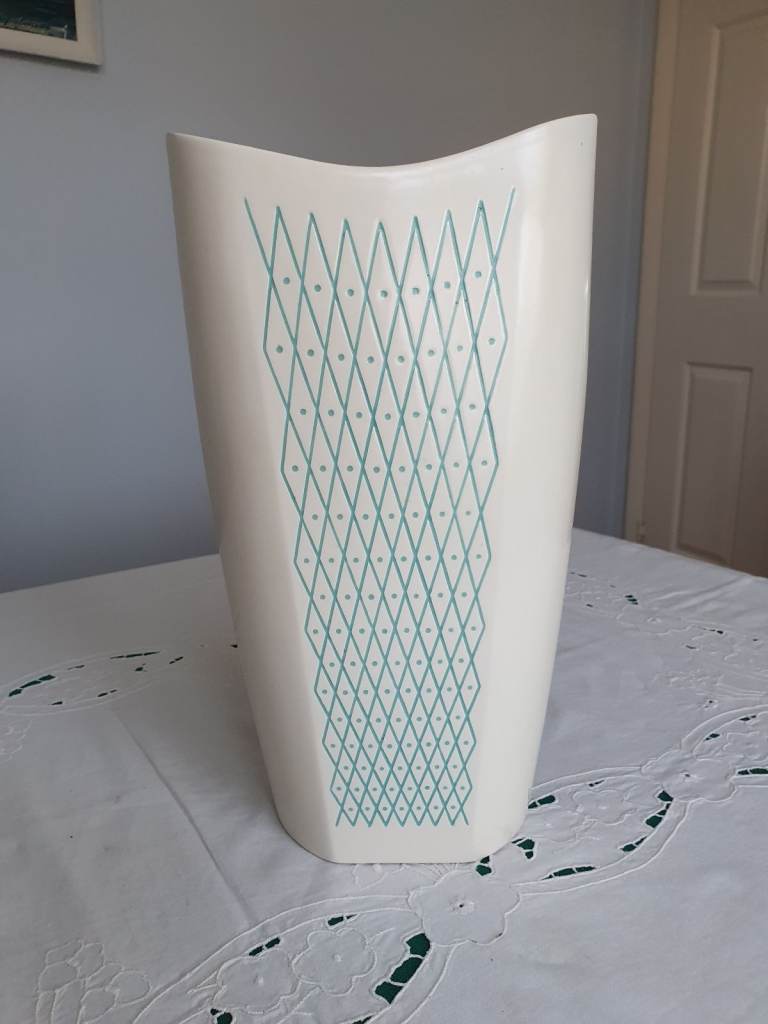 Vintage Hornsea Pottery Vase – Studio Craft – John Clappison