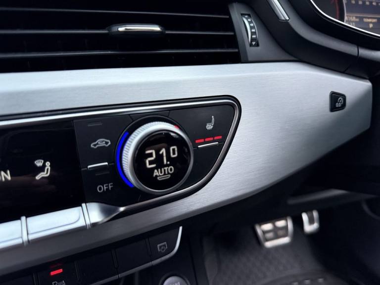 2016 Audi A4 2.0 TFSI S line Saloon 4dr Petrol S Tronic Euro 6 (s/s) (190 ps) Saloon Petrol Autom...