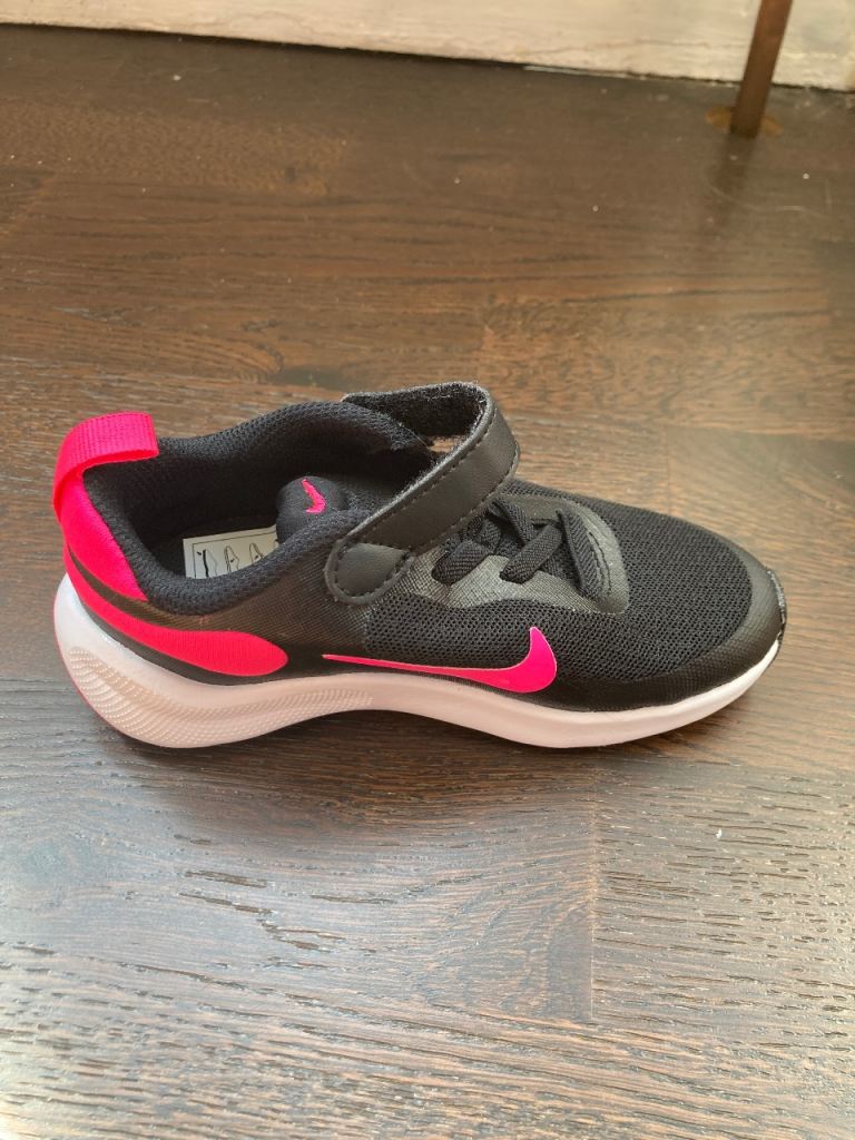 Children’s Nike trainers