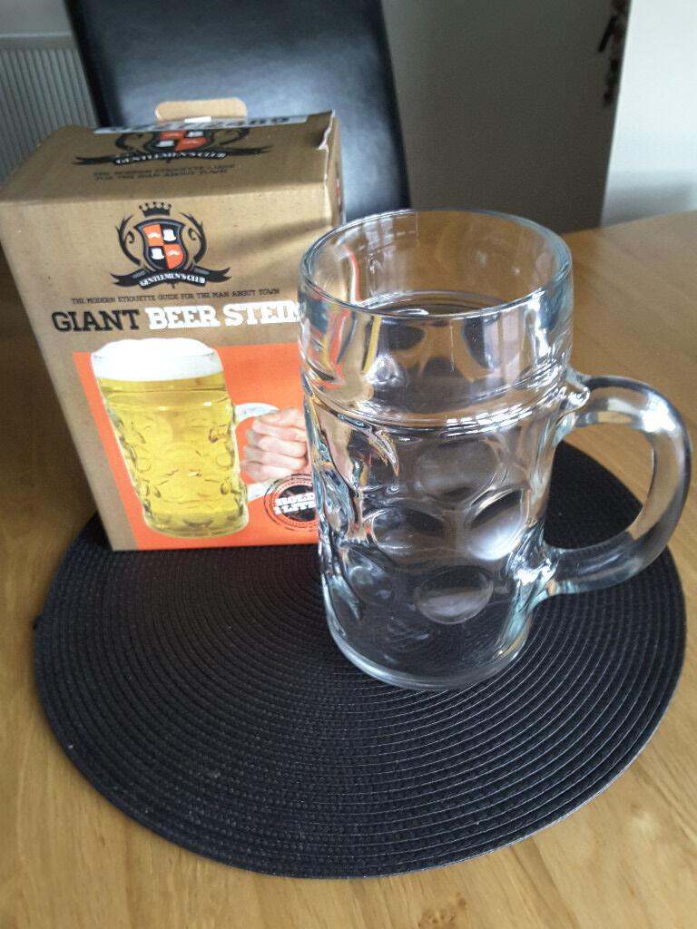 Giant beer stein (1 litre) new