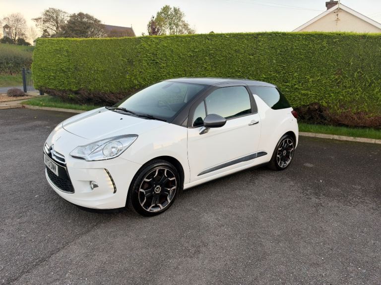 Citroen, DS3, Hatchback, 2013, Manual, 1598 (cc), 3 doors