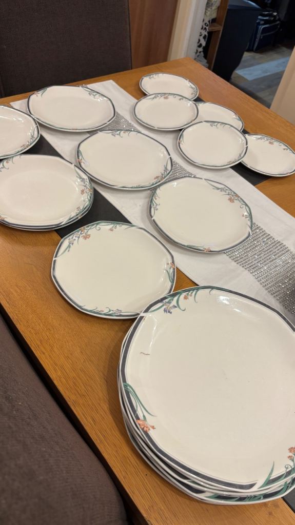 Royal Doulton dinner set
