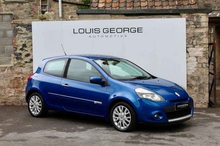 2010 Renault Clio 1.2 Dynamique Hatchback 3dr Petrol Manual Euro 4 (75 ps) Hatchback Petrol Manual
