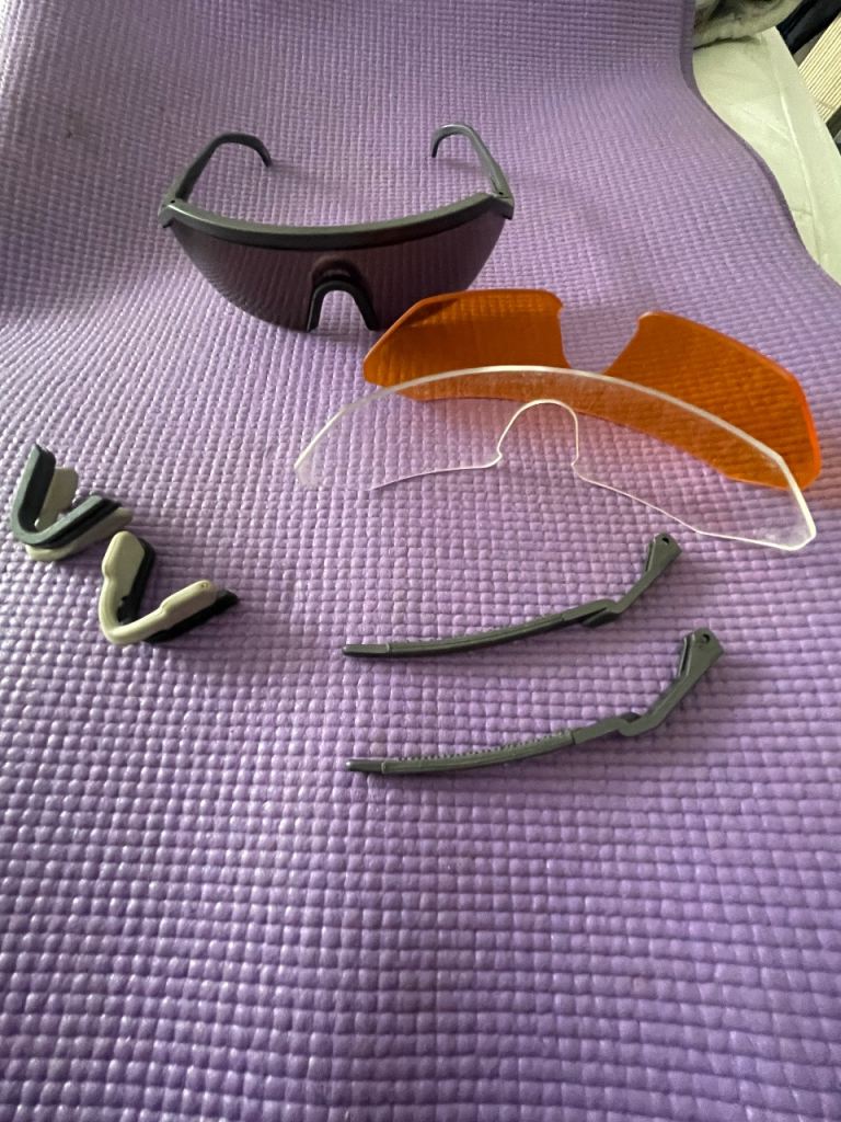 Madison Sunglasses 3 Lens Interchangeable Pack including 2 x Spare Nose Pieces and 2 spare arms