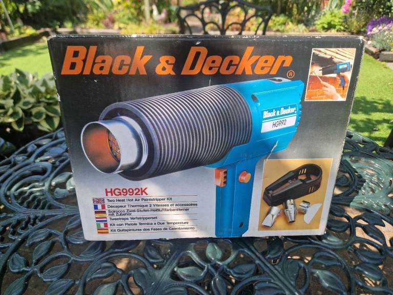 Black and Decker Two Heat Paint Stripper Gun with Attachments UNUSED. 