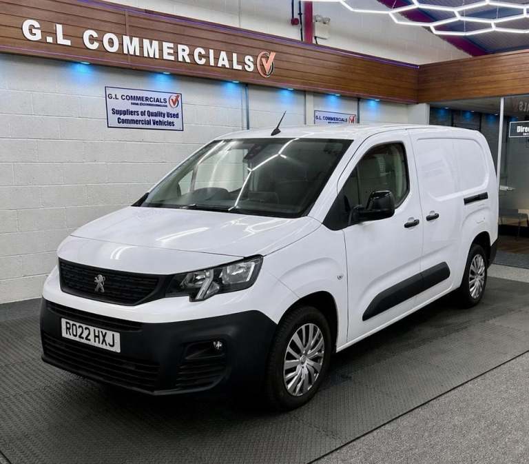 2022 Peugeot Partner 850 1.5 BlueHDi 100 Professional Premium Crew Van PANEL VAN DIESEL Manual
