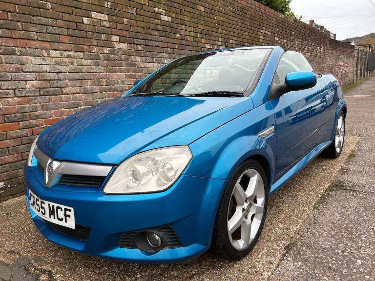 2005 Vauxhall Tigra 1.8i 16v Exclusiv Convertible 2dr Petrol Manual (a/c) (185