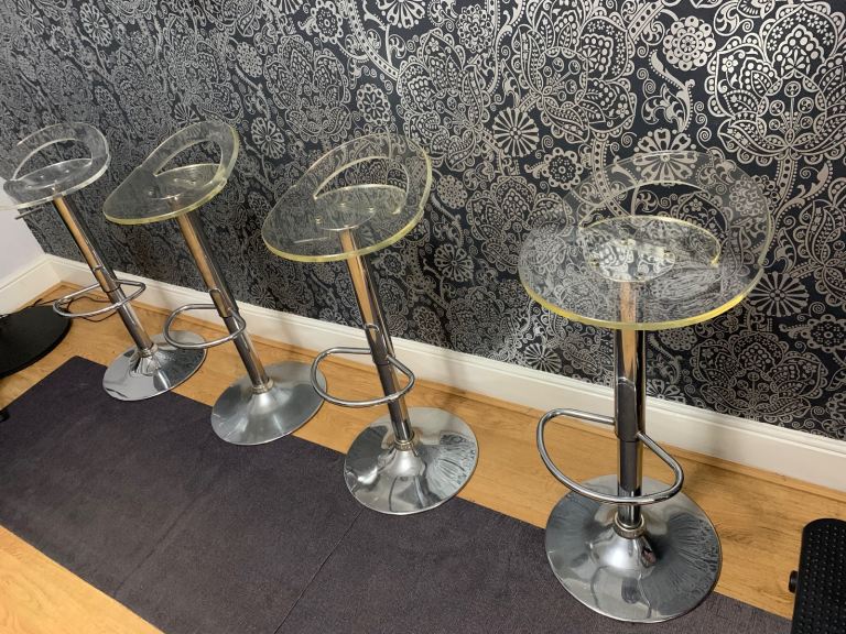 Transparent Breakfast Stool - Unique