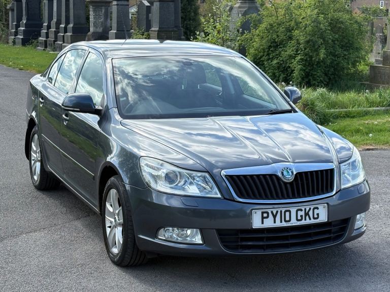 2010 SKODA OCTAVIA 2.0 TDI 140 PD ELEGANCE * FULL SERVICE HISTORY * - HPI CLEAR