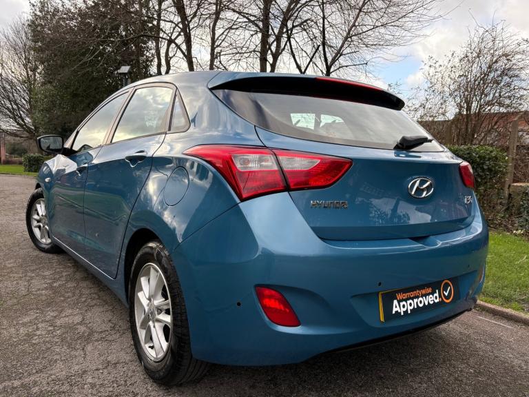 2012 Hyundai i30 1.6 CRDi BLUE DRIVE ACTIVE 5DR **1 OWNER FROM BRAND NEW **£20 TAX HATCHBACK Dies...