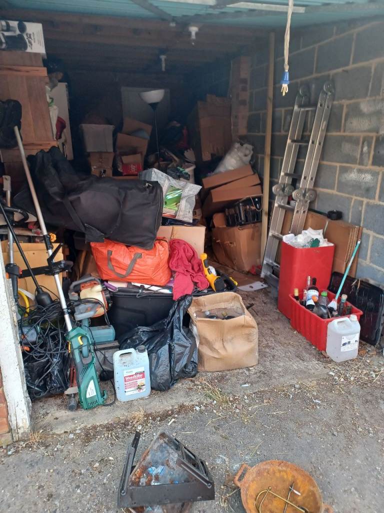 Massive House Boot Sale – Come Grab a Bargain! ☀️