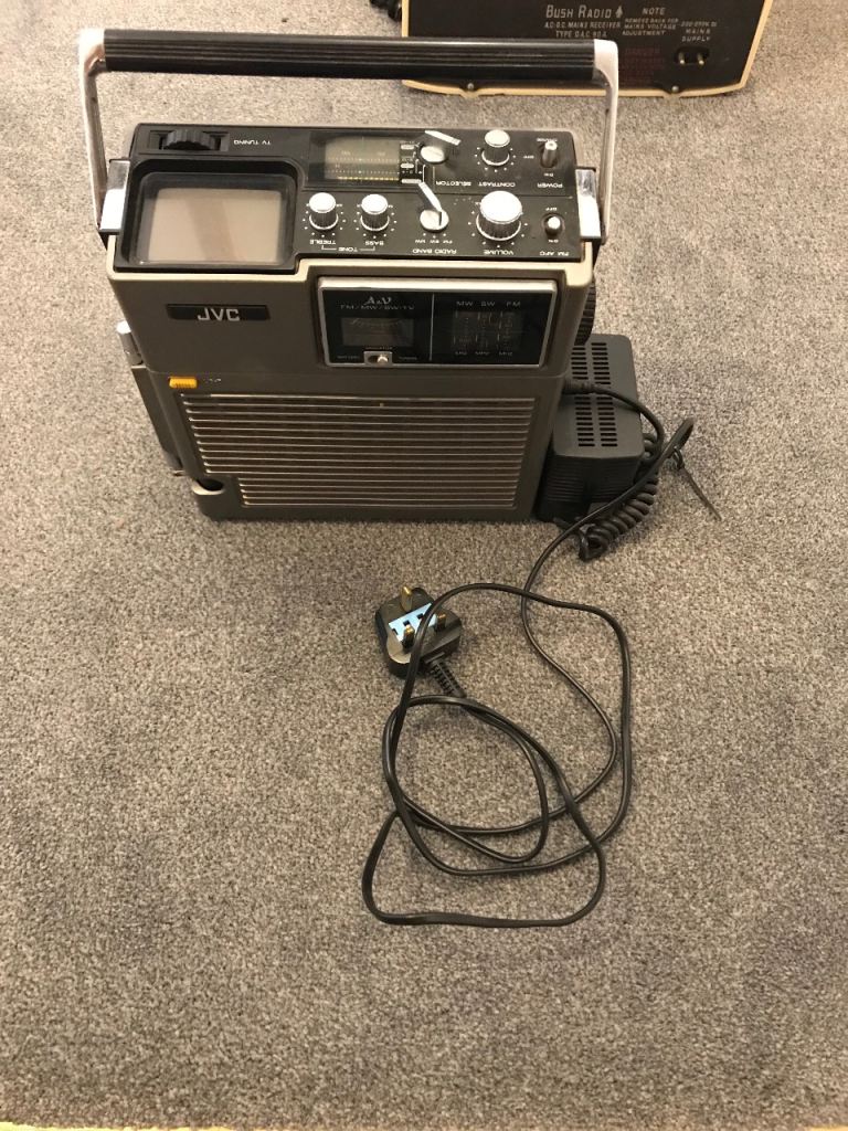 JVC Portable TV & Radio - UHF/VHF Analogue System