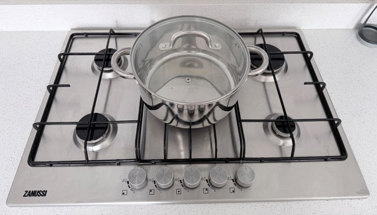 Gas hob