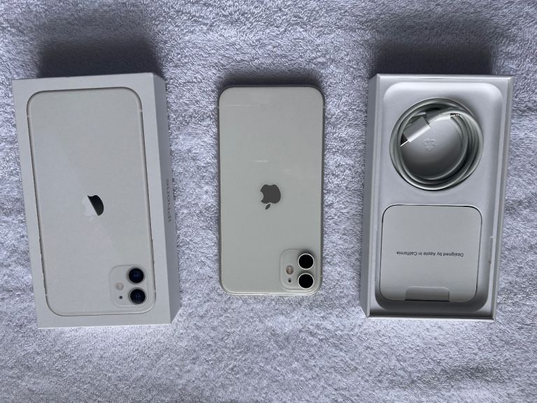 Apple iPhone 11 64GB White Unlocked Boxed