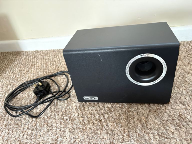 VIBE Subwoofer BassBox 5 - 80w - 5” In good working condition.
