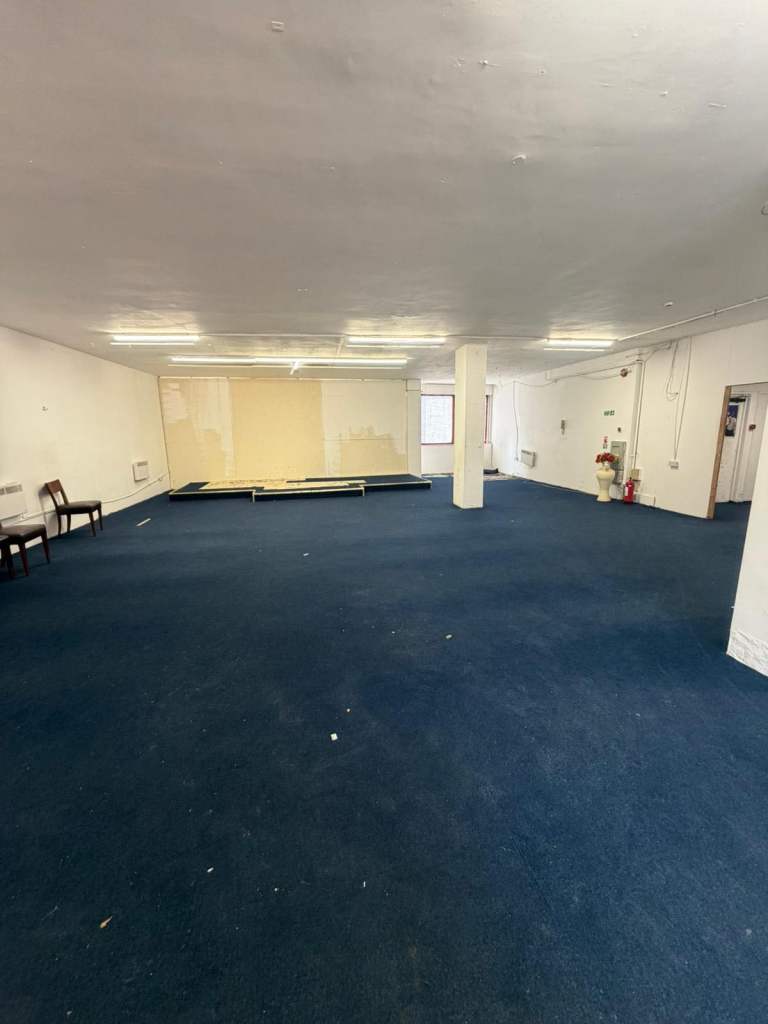 D1-F1, E Class NURSERY/ CHILD CARE MASSIVE BUILDING to Rent in ORPINGTON 