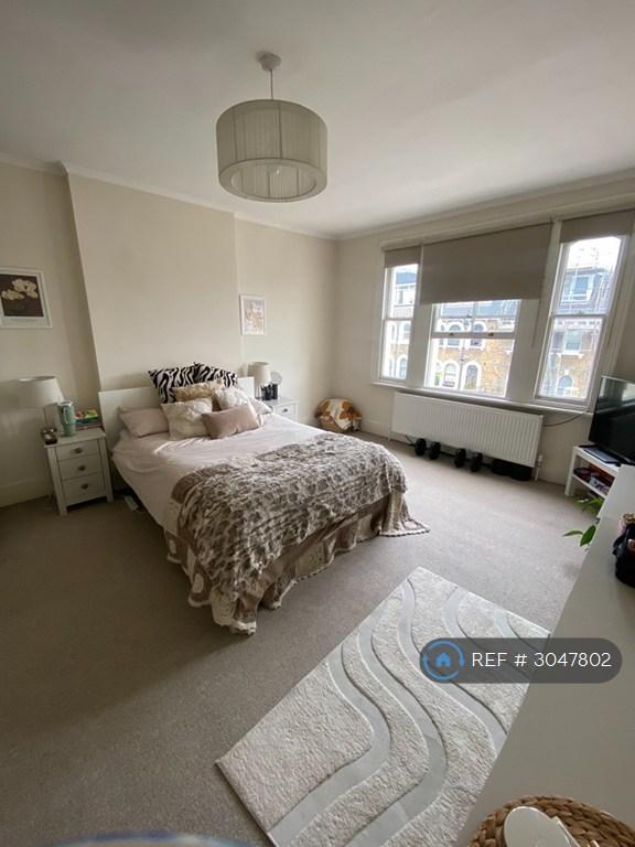 1 bedroom in Victoria Rise, London, SW4 (#3047802)